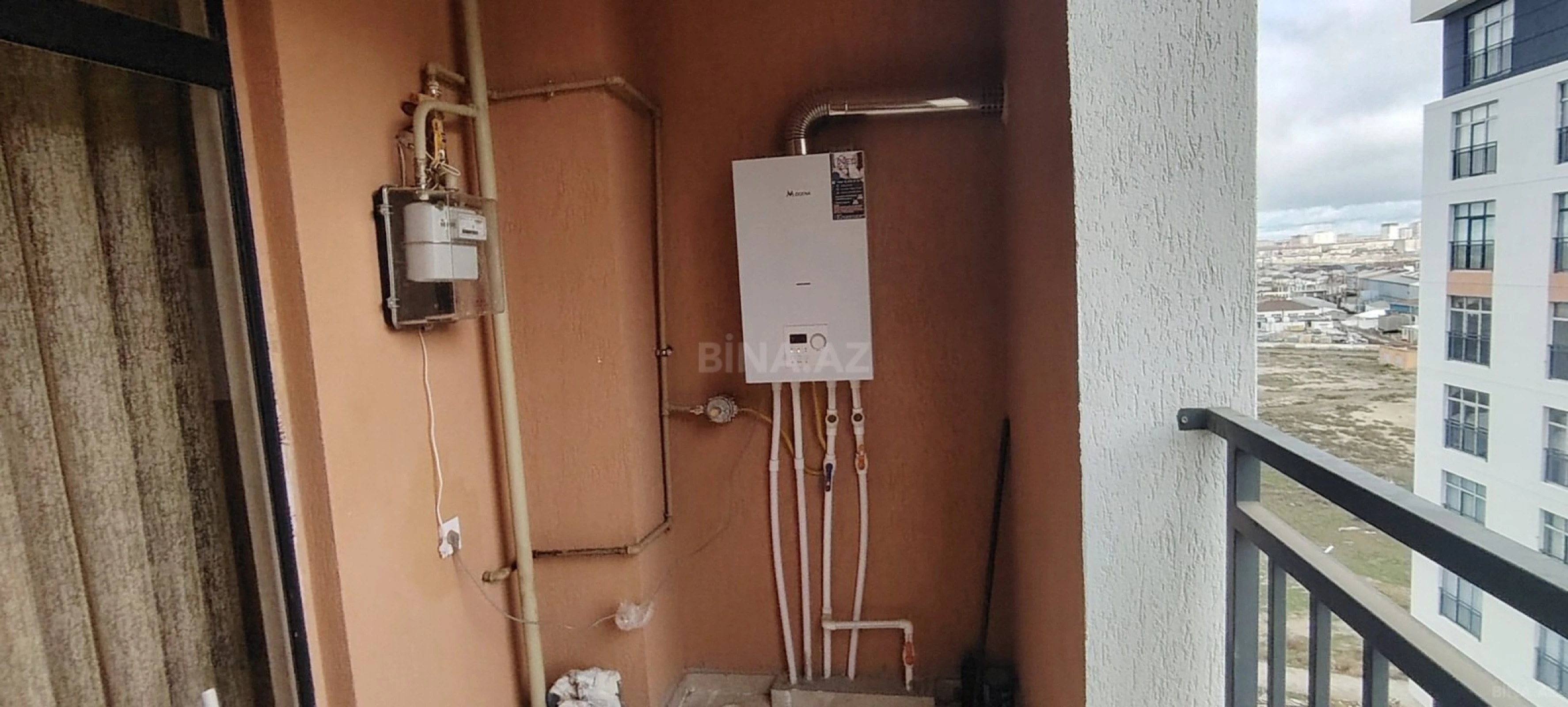 Kirayə verilir 2 otaqlı mənzil 93 m²