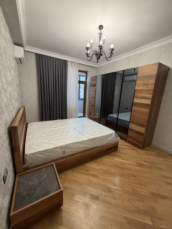 Kirayə verilir 3 otaqlı mənzil 105 m²