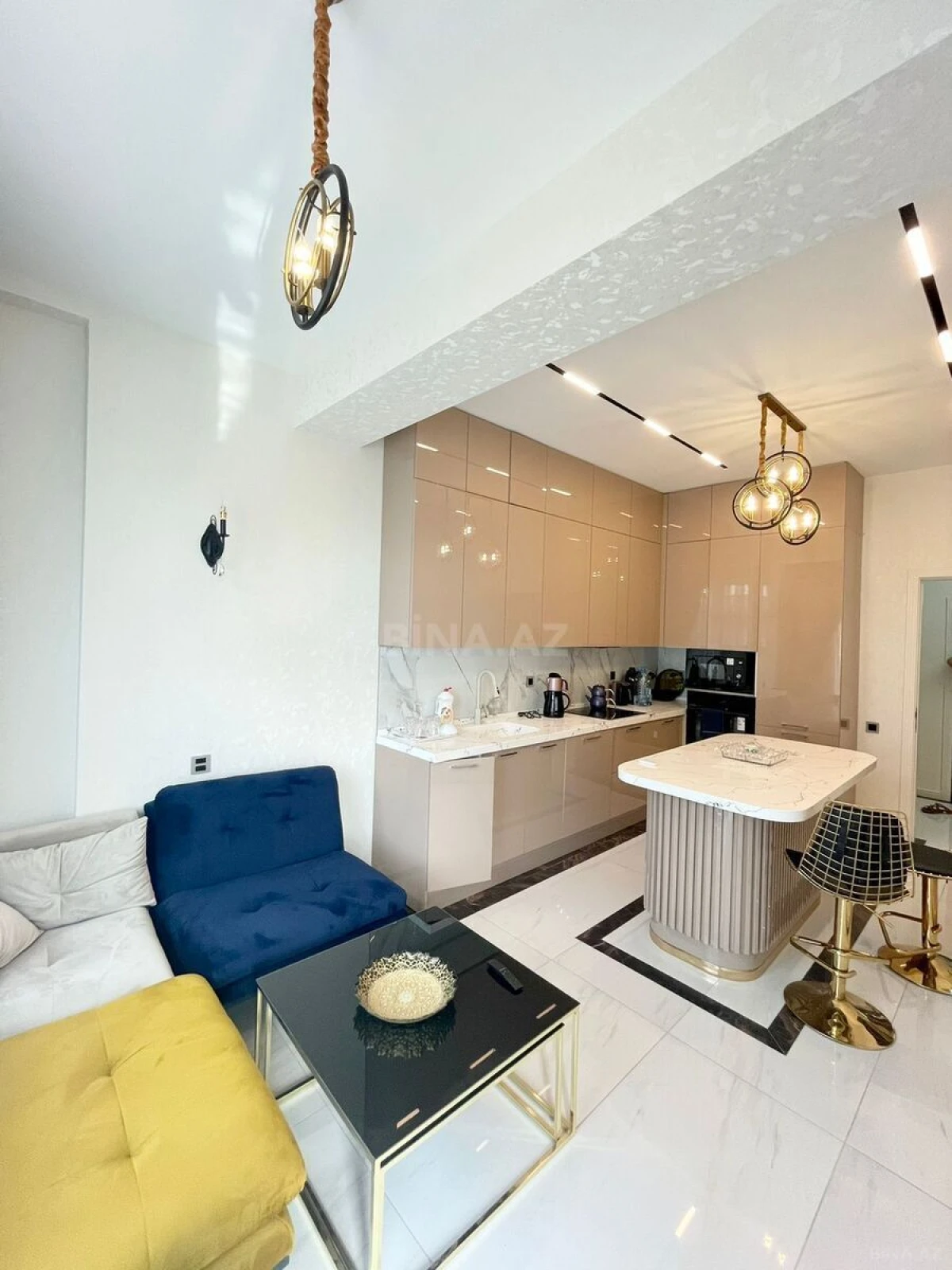 Kirayə verilir 2 otaqlı mənzil 58 m²