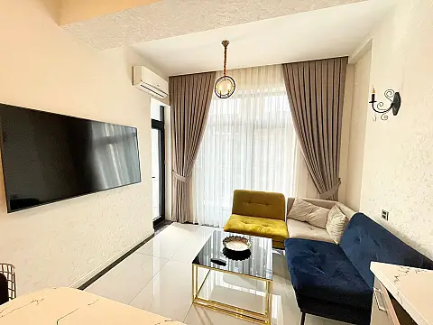 Kirayə verilir 2 otaqlı mənzil 58 m²