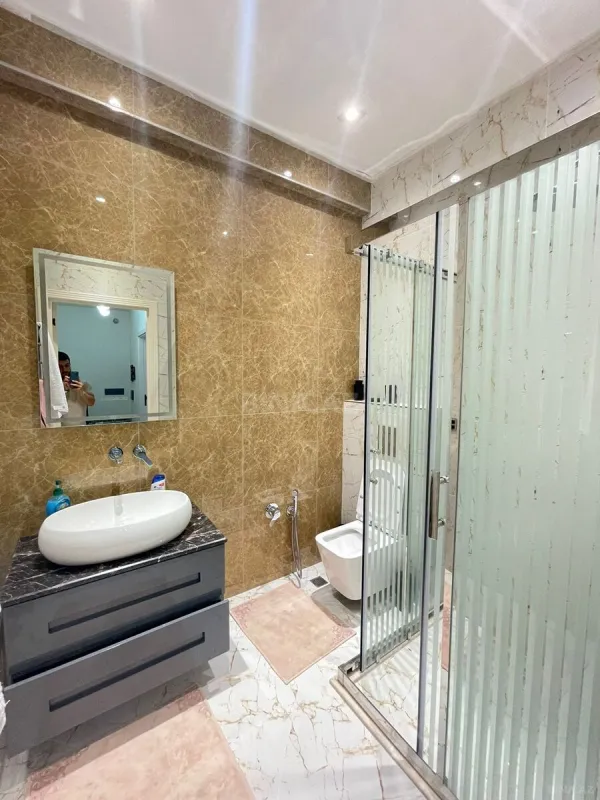 Kirayə verilir 2 otaqlı mənzil 58 m²