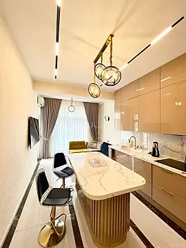 Kirayə verilir 2 otaqlı mənzil 58 m²