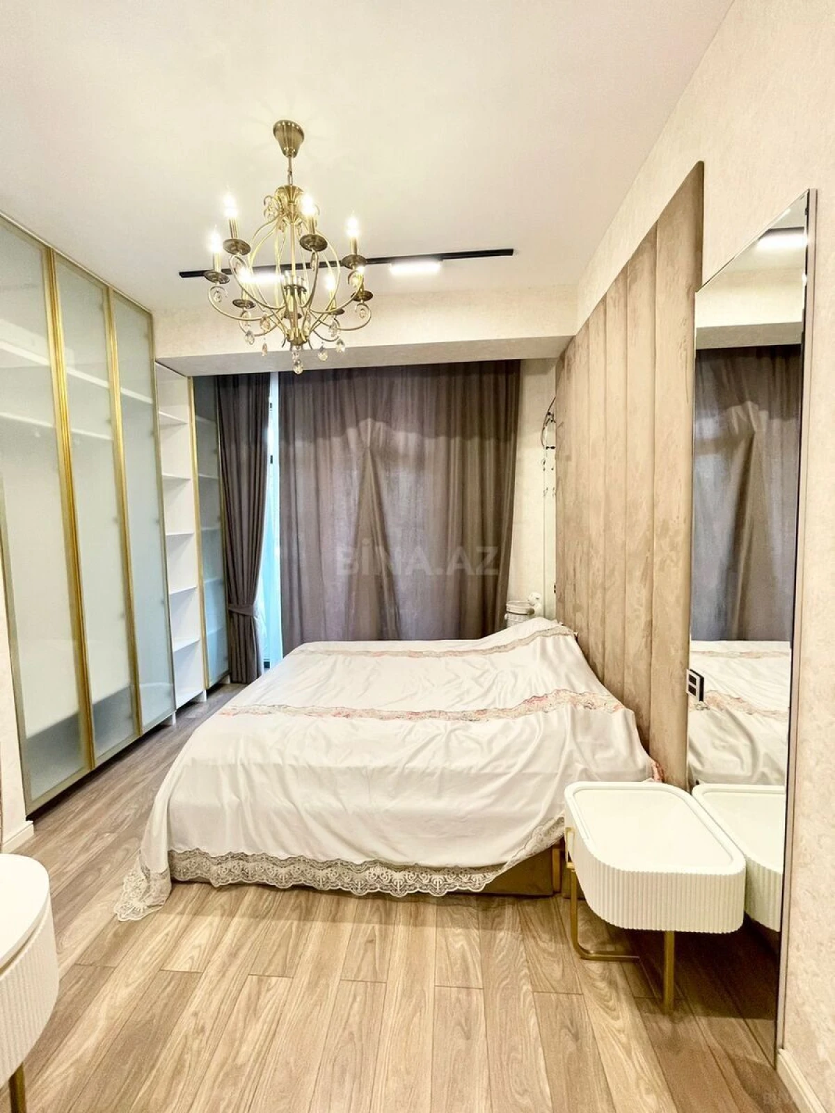 Kirayə verilir 2 otaqlı mənzil 58 m²