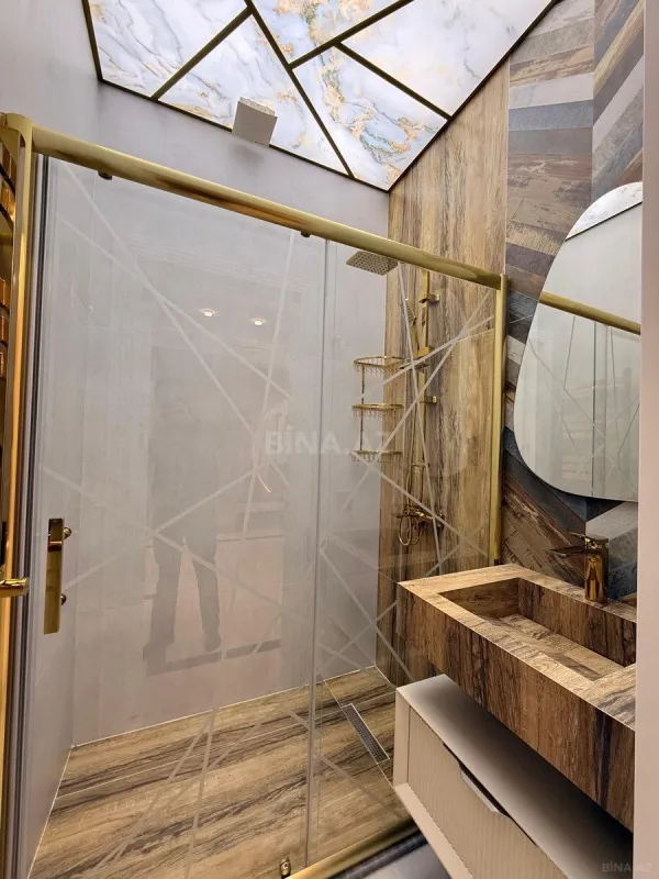 Satılır 2 otaqlı mənzil 84 m²