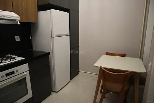 Kirayə verilir 3 otaqlı mənzil 100 m²