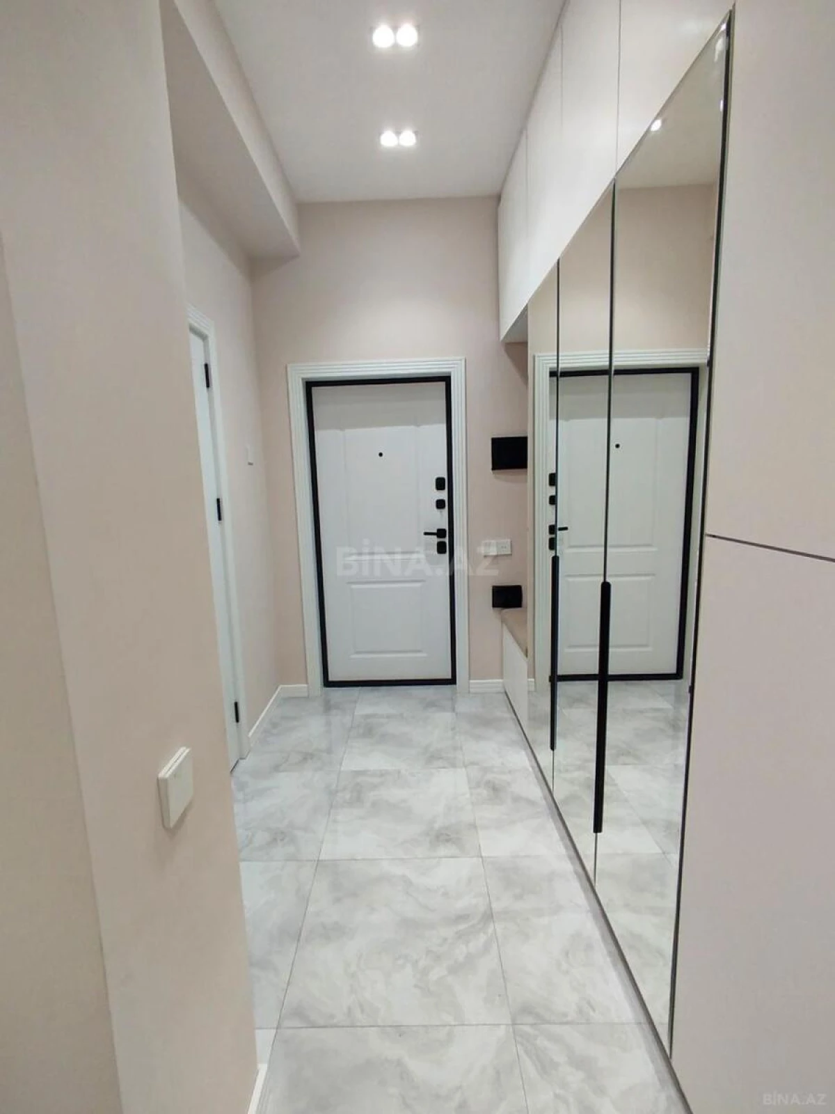 Kirayə verilir 2 otaqlı mənzil 40 m²