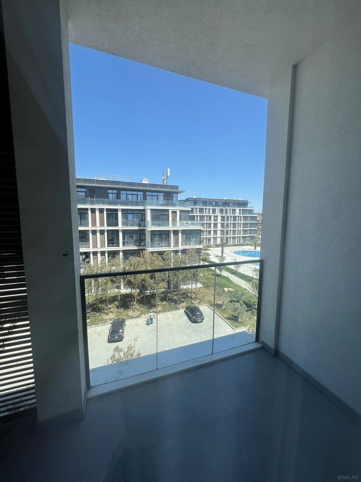 Kirayə verilir 2 otaqlı mənzil 80 m²