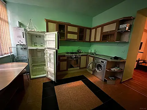 Satılır 2 otaqlı ofis 55 m²