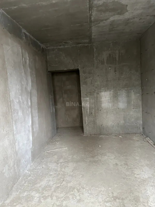 Satılır 2 otaqlı mənzil 85 m²