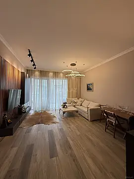Satılır 3 otaqlı mənzil 98.5 m²