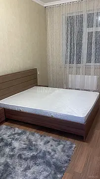 Kirayə verilir 4 otaqlı mənzil 99 m²