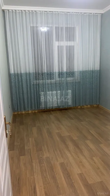Kirayə verilir 4 otaqlı mənzil 99 m²
