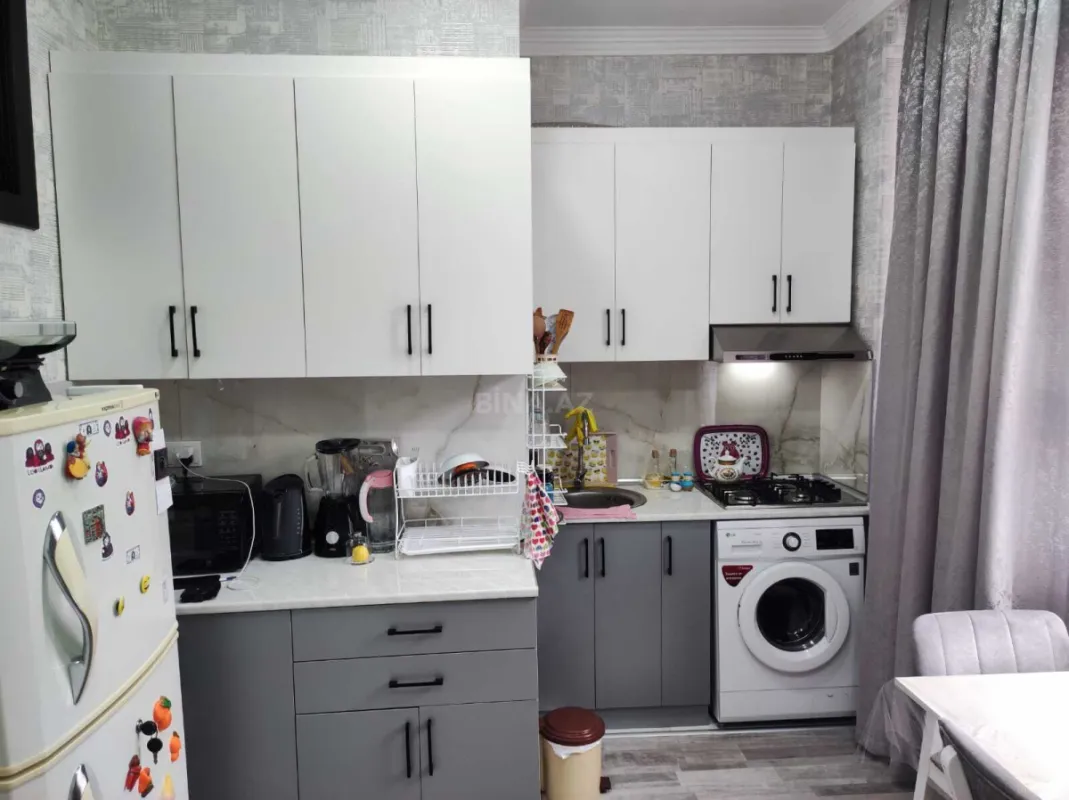 Satılır 2 otaqlı mənzil 64 m²