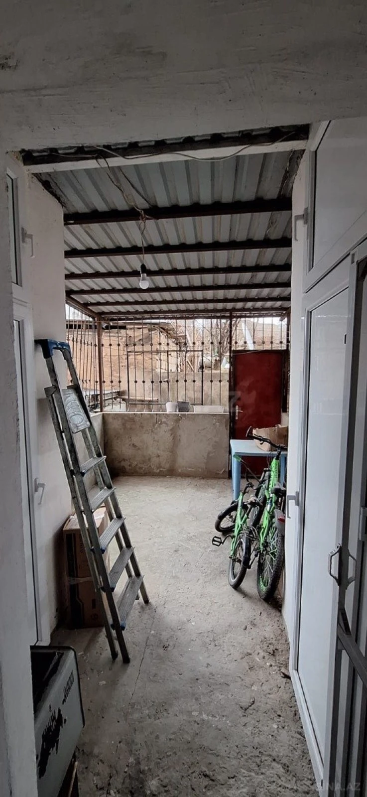 Satılır 2 otaqlı mənzil 37 m²