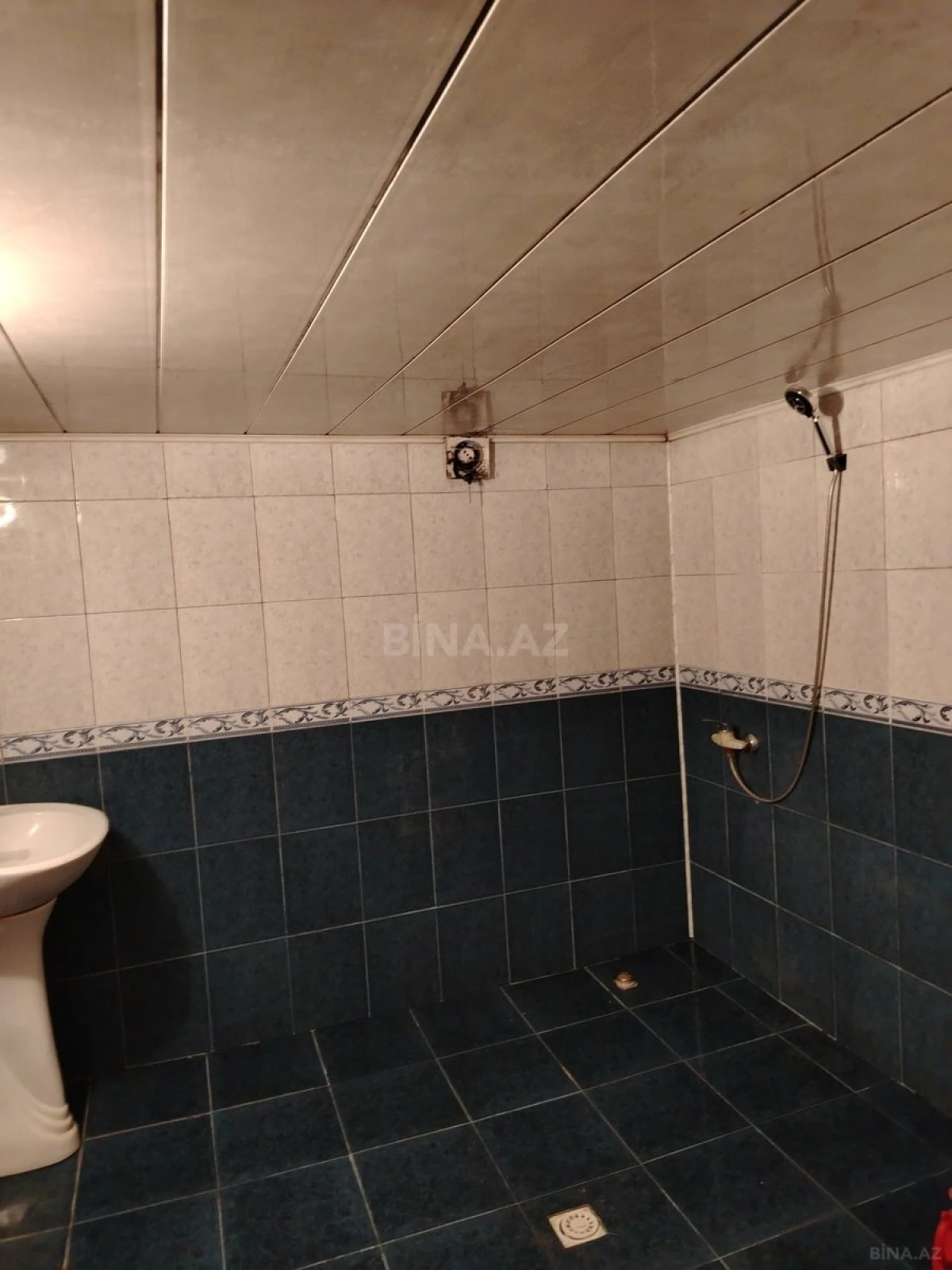 Satılır 4 otaqlı həyət evi 150 m²