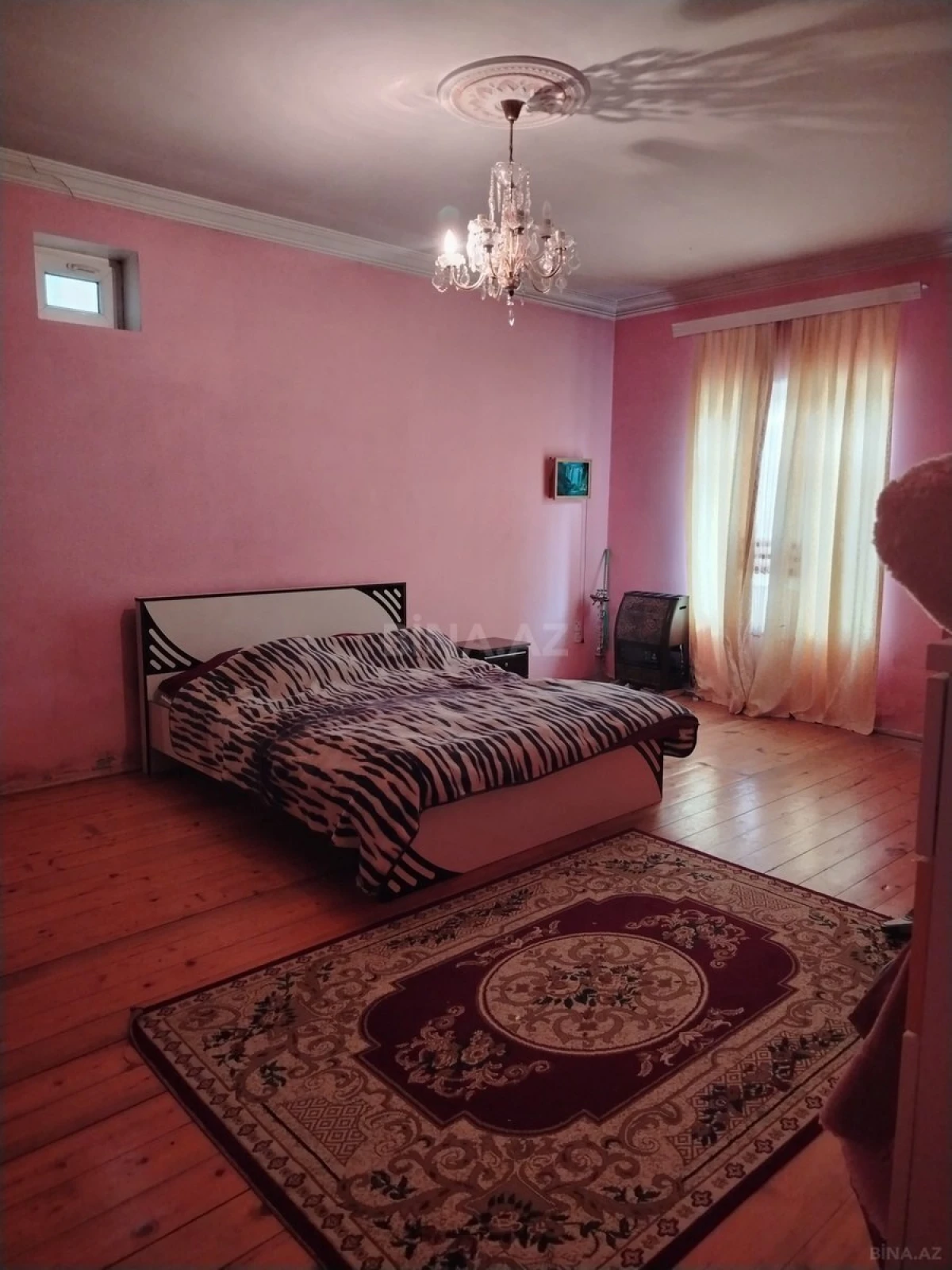 Satılır 4 otaqlı həyət evi 150 m²