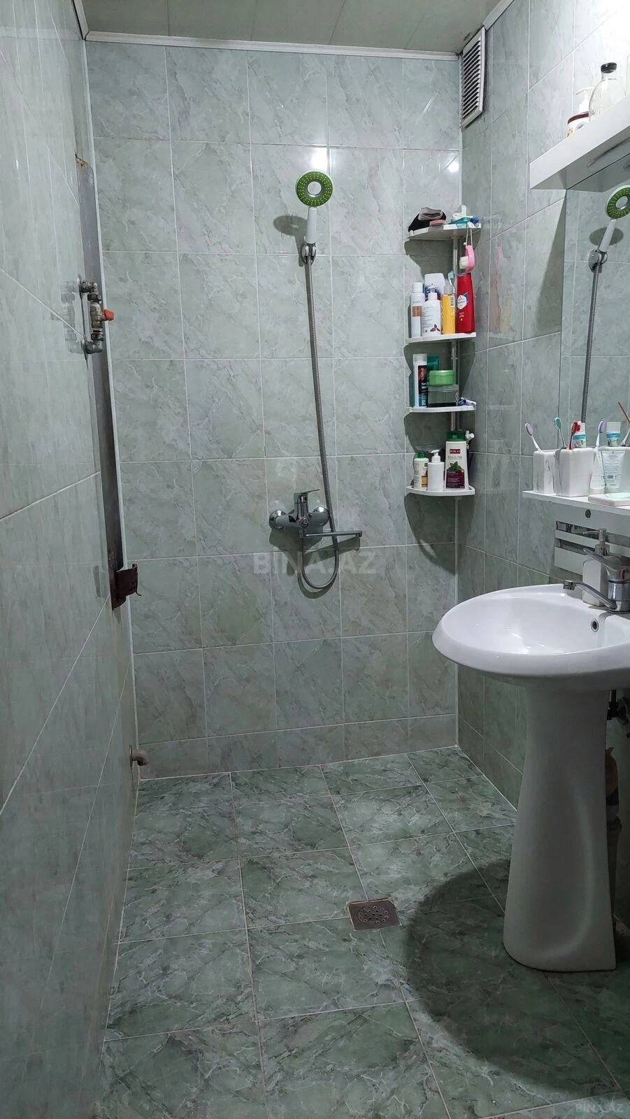 Satılır 2 otaqlı mənzil 60 m²