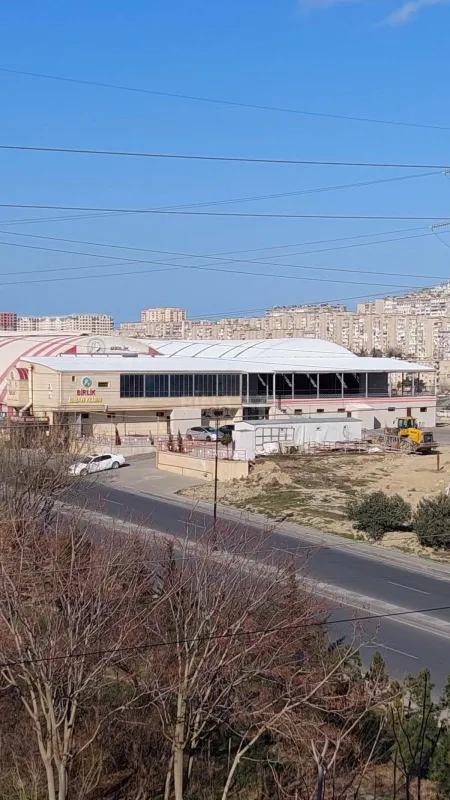 Satılır 2 otaqlı mənzil 60 m²