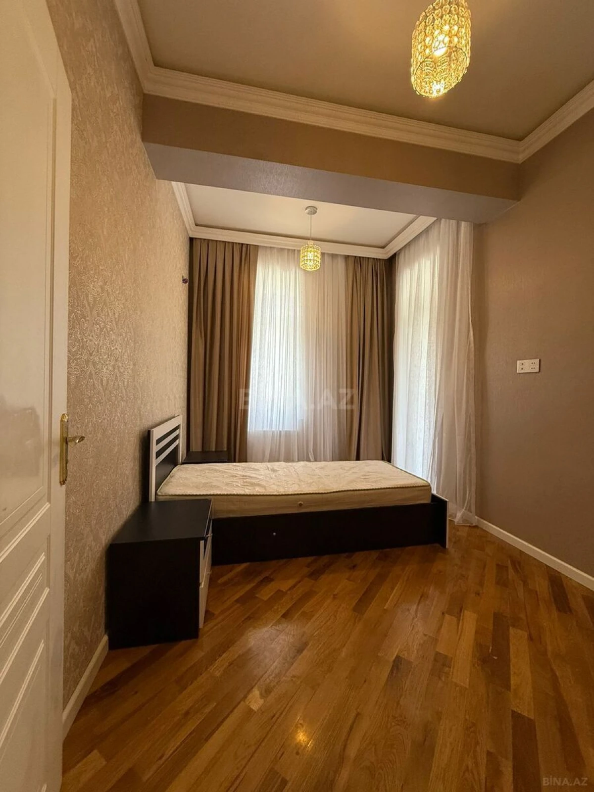 Kirayə verilir 3 otaqlı mənzil 100 m²