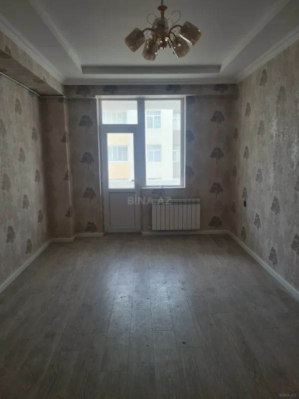 Kirayə verilir 2 otaqlı mənzil 67 m²