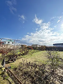 Satılır torpaq sahəsi 7.8 m²