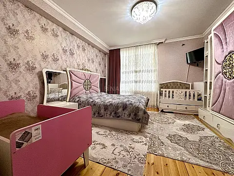 Satılır 3 otaqlı mənzil 105 m²