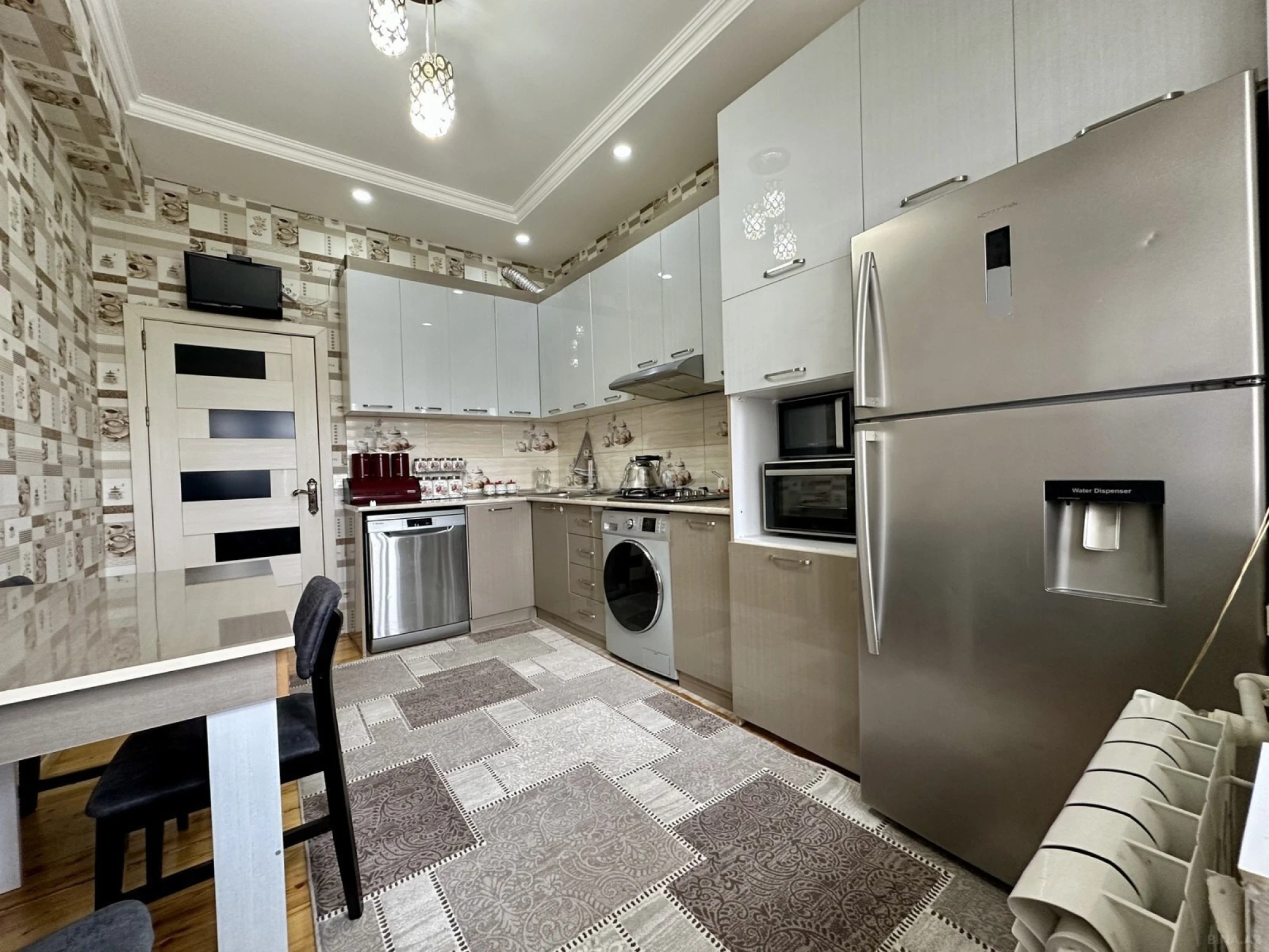 Satılır 3 otaqlı mənzil 105 m²