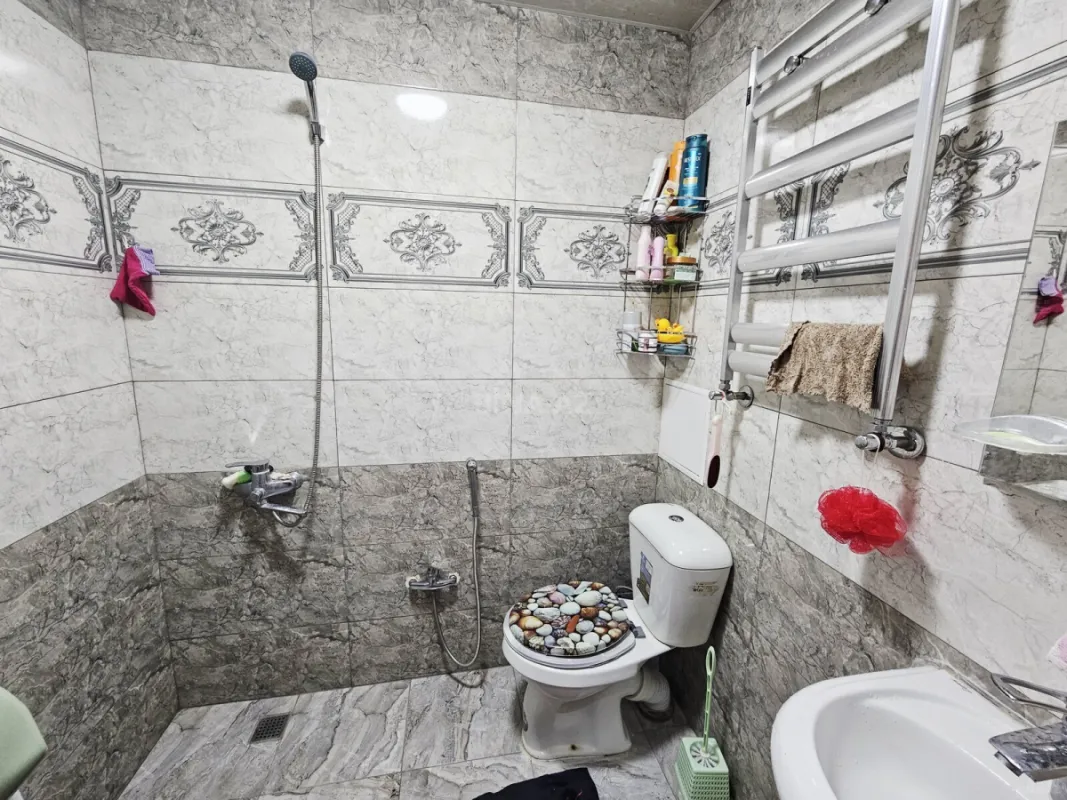 Satılır 2 otaqlı mənzil 64 m²