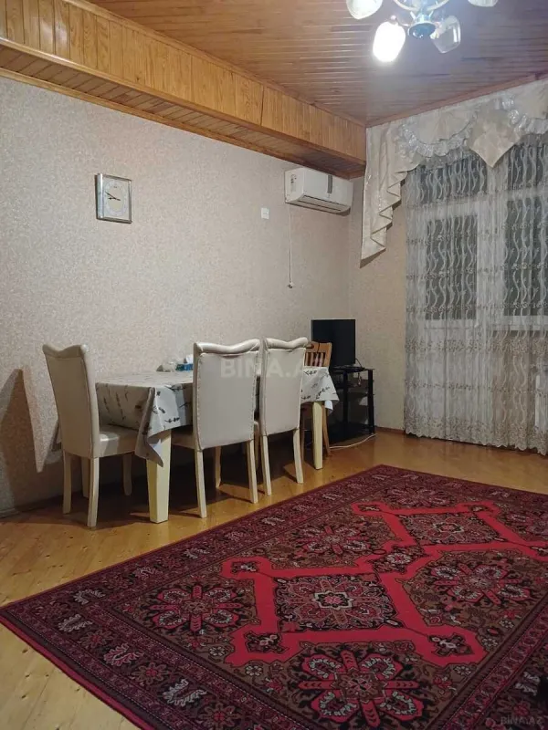 Kirayə verilir 3 otaqlı mənzil 100 m²