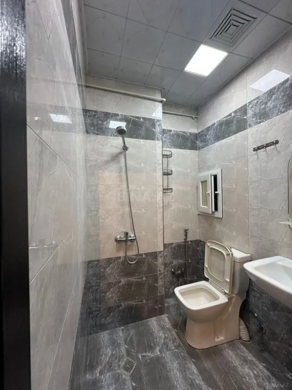 Kirayə verilir 2 otaqlı mənzil 55 m²