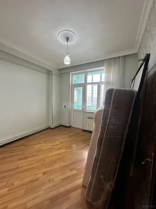 Kirayə verilir 2 otaqlı mənzil 55 m²