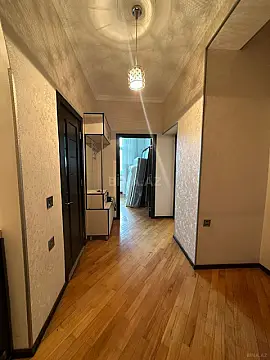 Kirayə verilir 2 otaqlı mənzil 55 m²
