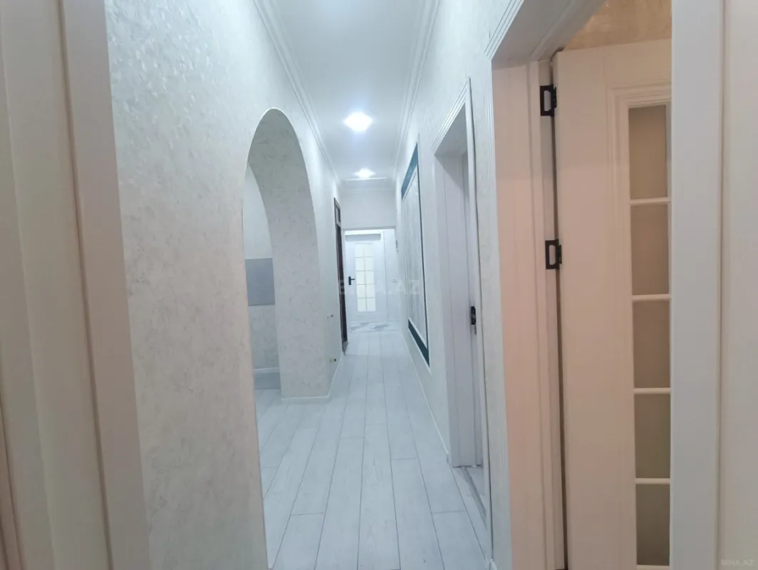 Satılır 4 otaqlı həyət evi 82 m²