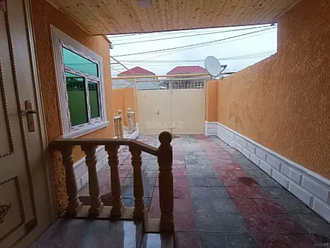 Satılır 4 otaqlı həyət evi 82 m²