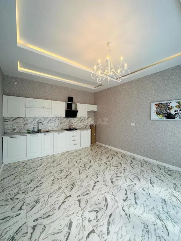 Satılır 4 otaqlı həyət evi 180 m²