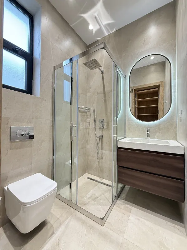 Satılır 5 otaqlı həyət evi 260 m²