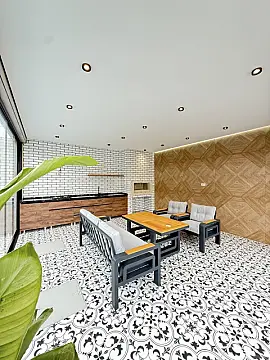 Satılır 5 otaqlı həyət evi 260 m²
