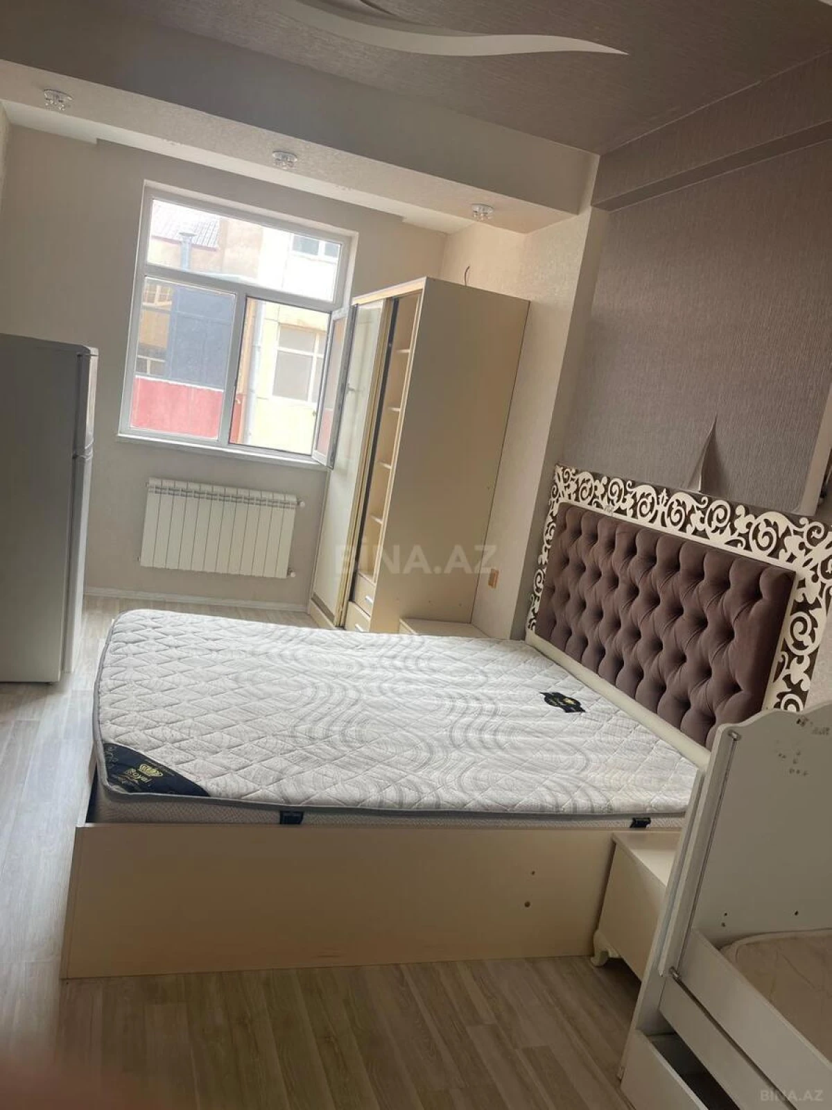 Kirayə verilir 3 otaqlı mənzil 130 m²