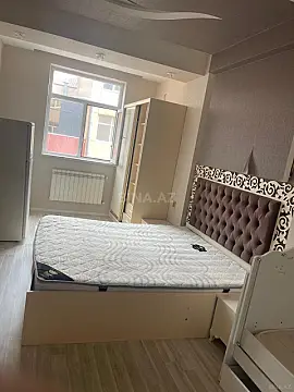 Kirayə verilir 3 otaqlı mənzil 130 m²