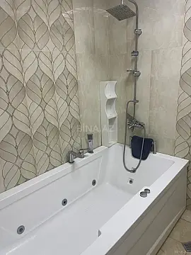 Kirayə verilir 3 otaqlı mənzil 130 m²