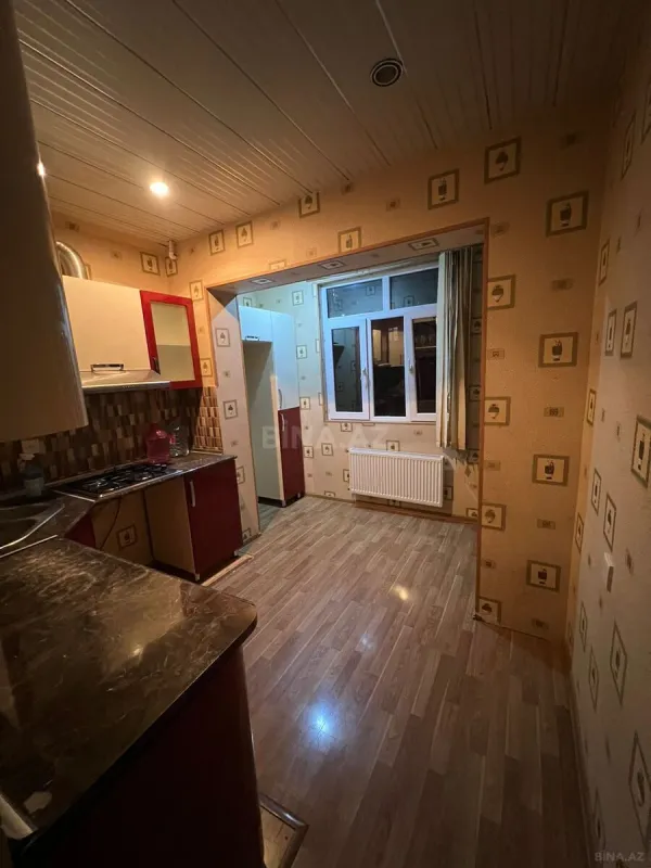 Kirayə verilir 2 otaqlı mənzil 65 m²