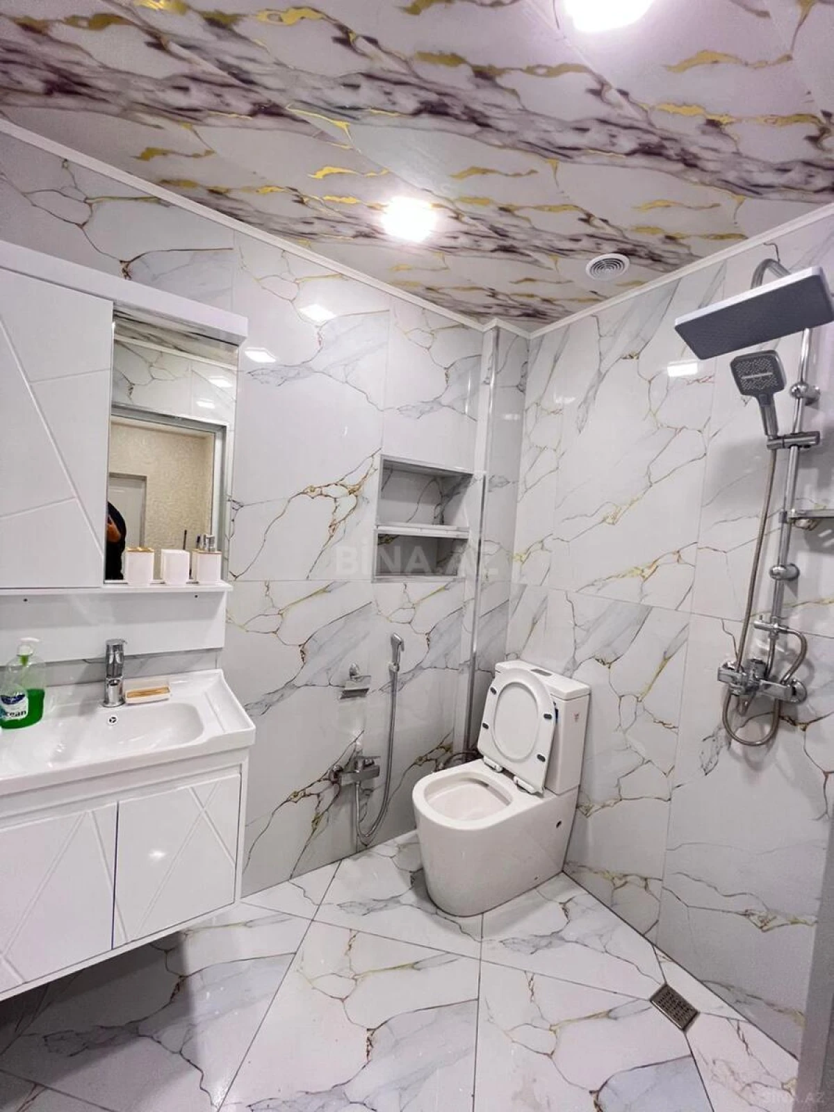 Satılır 2 otaqlı mənzil 54 m²