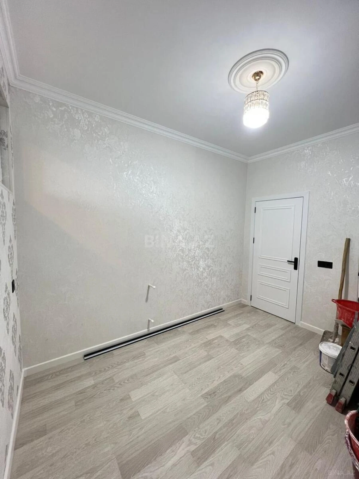Satılır 2 otaqlı mənzil 54 m²