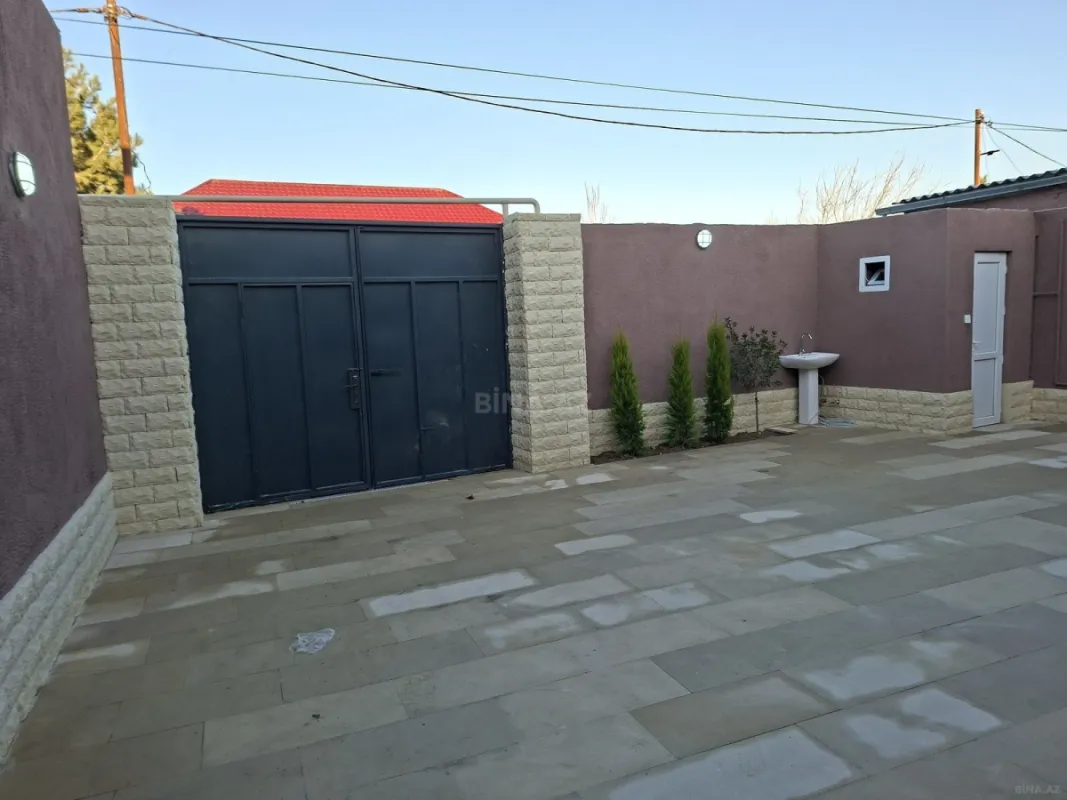Satılır 4 otaqlı həyət evi 110 m²