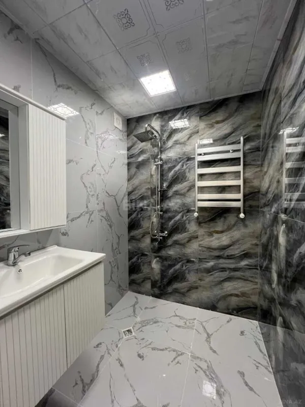 Satılır 2 otaqlı mənzil 58 m²