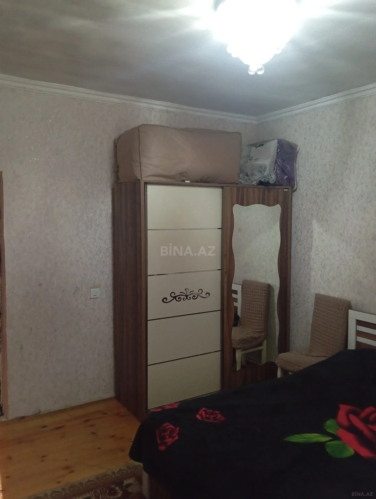 Satılır 7 otaqlı həyət evi 160 m²