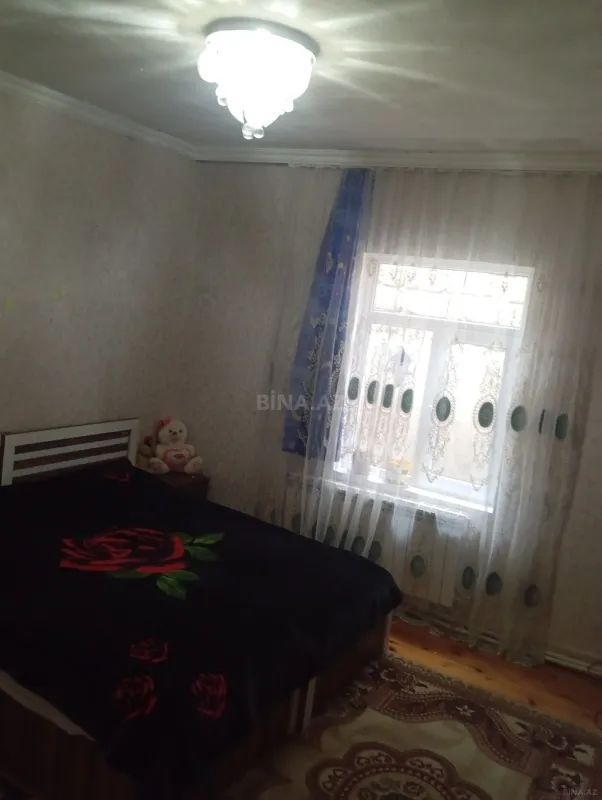 Satılır 7 otaqlı həyət evi 160 m²