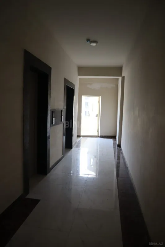 Kirayə verilir 3 otaqlı mənzil 105 m²