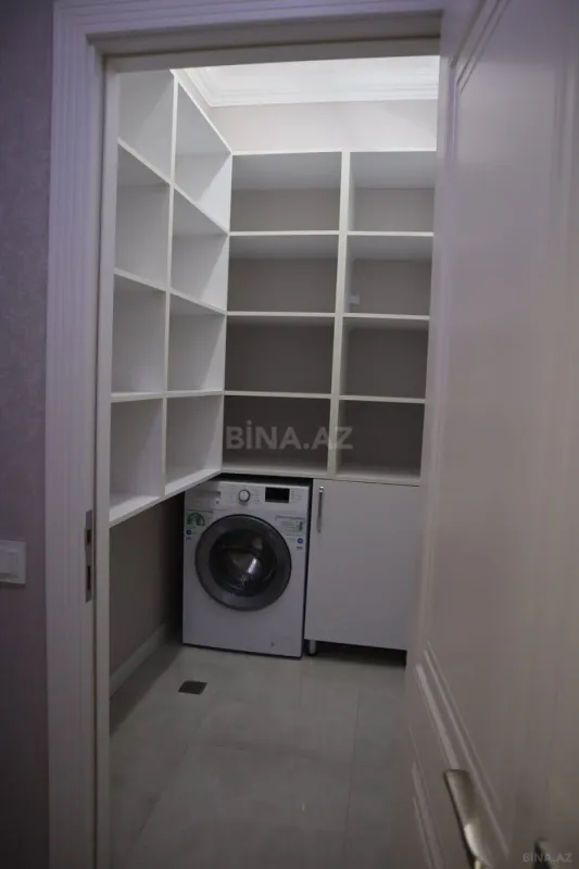 Kirayə verilir 3 otaqlı mənzil 105 m²