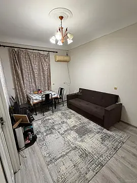 Satılır 2 otaqlı mənzil 50 m²